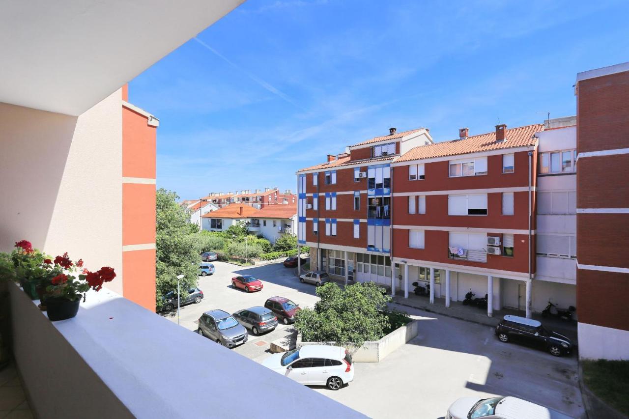 Cosy Apartment ซาดาร์ ภายนอก รูปภาพ