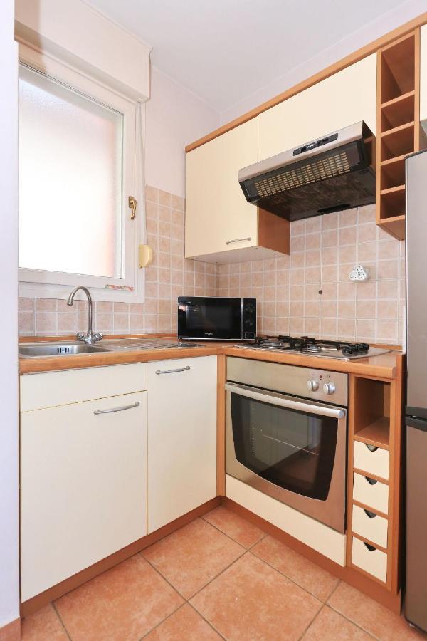 Cosy Apartment ซาดาร์ ภายนอก รูปภาพ